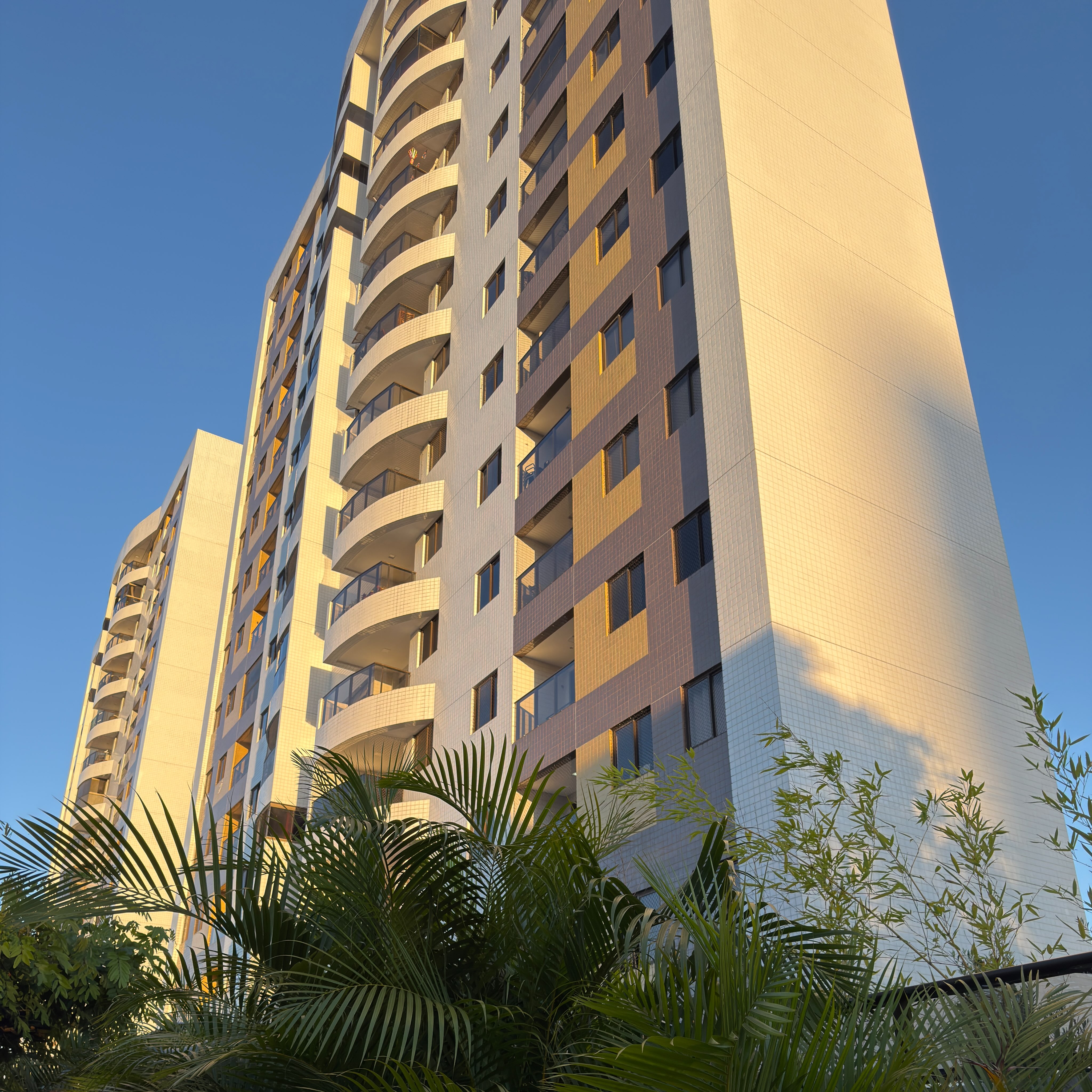 Apartamento à Venda | Edf. Portoville