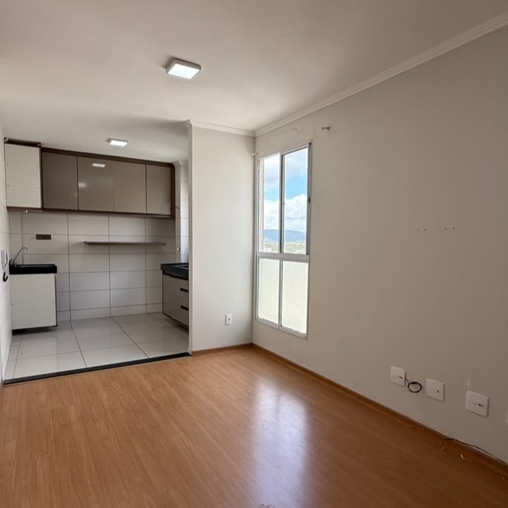 Apartamento à Venda | Caminho das Aroeiras